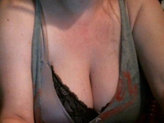 Скриншоты трансляции SlutDaddysFav