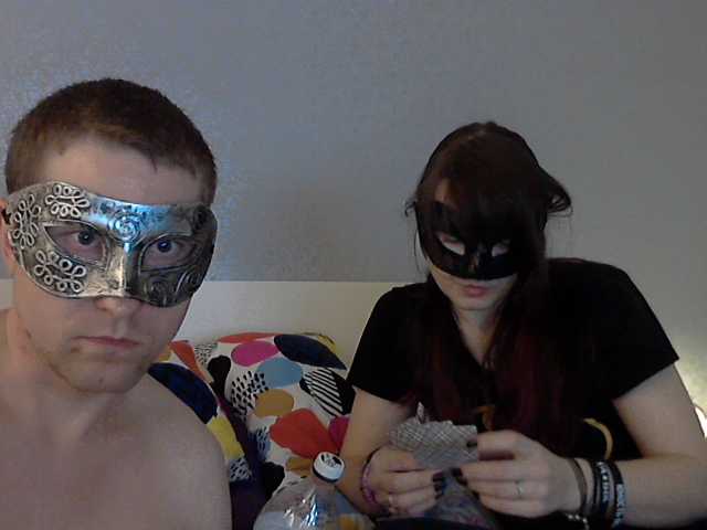 Скриншоты трансляции Slutwife