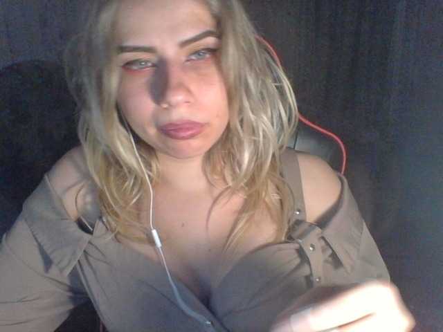 Скриншоты трансляции SmithMarilyn