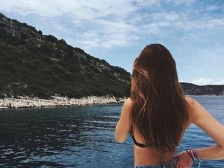 Эротический видеочат Sofaska