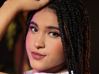 Эротический видеочат SoffiaMiller