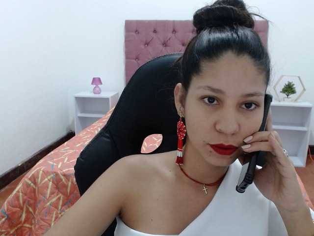 Скриншоты трансляции Sofiaa-ortiz