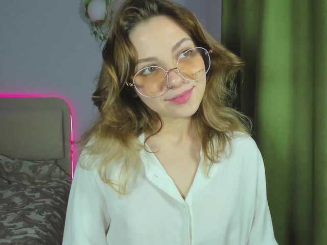 Скриншоты трансляции Sofiacoco