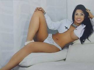 Эротический видеочат sofiacut