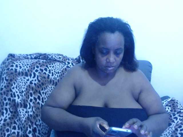 Скриншоты трансляции sofiacutehot