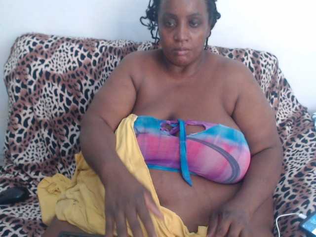 Скриншоты трансляции sofiacutehot