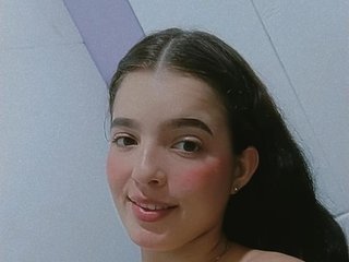 Эротический видеочат SofiaSmith19