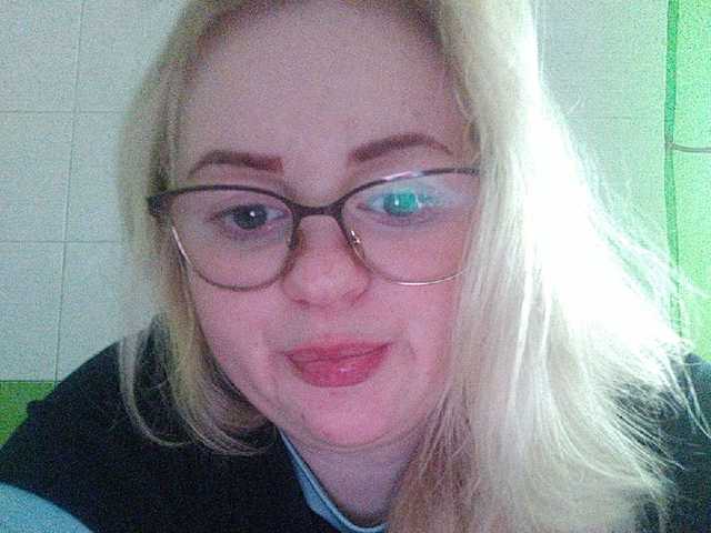 Скриншоты трансляции SofiaWilson23