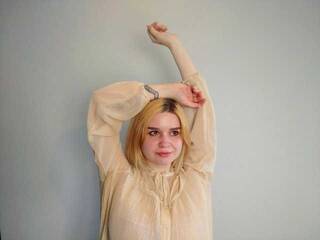 Эротический видеочат SofieTucker