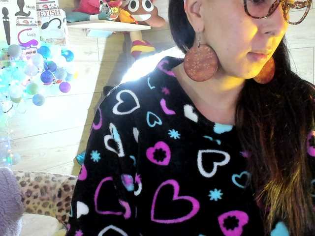 Скриншоты трансляции sofy_dirtyHot