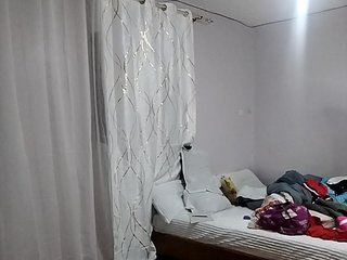 Эротический видеочат SoniaBella