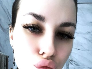 Эротический видеочат SonyaXForster