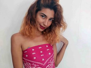 Эротический видеочат SoofiaAlvarez