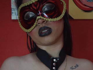 Эротический видеочат SophiaLombard