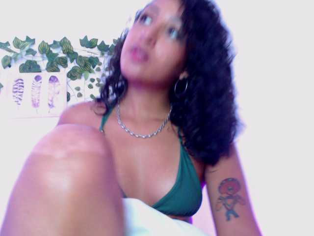 Скриншоты трансляции Sophie-Sammer