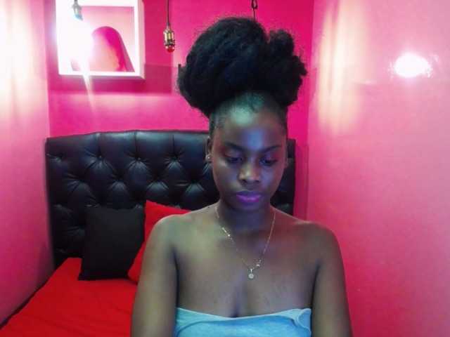 Скриншоты трансляции SophieBlack