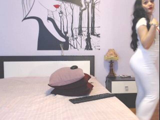 Скриншоты трансляции SophieDesiree