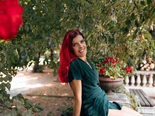 Эротический видеочат SophieHeart