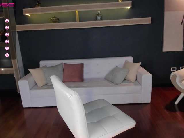 Скриншоты трансляции SophieLeeX