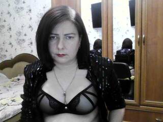 Эротический видеочат SophieNightAh