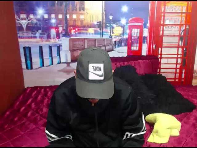 Скриншоты трансляции sopiaxjames