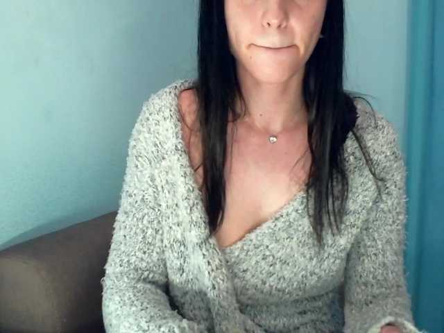 Скриншоты трансляции YourSexWife