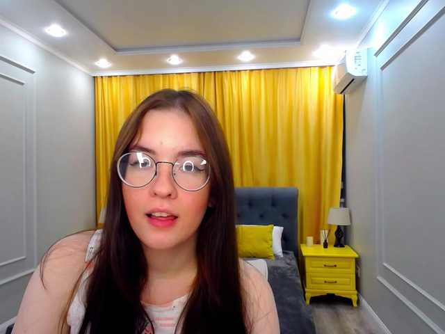 Скриншоты трансляции SparklyGlance