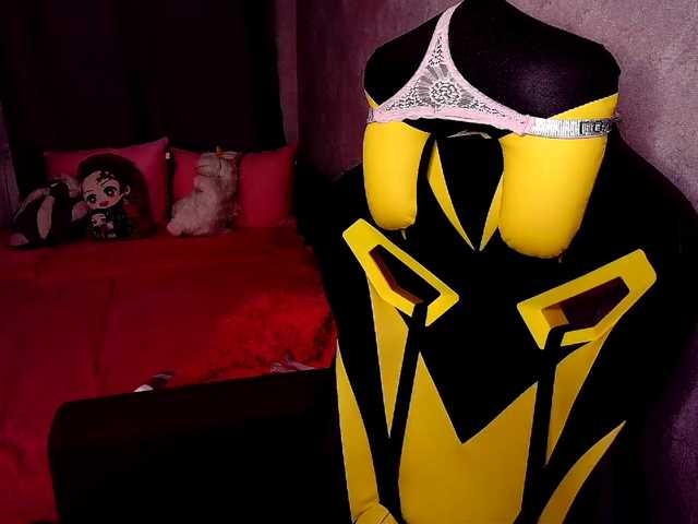 Скриншоты трансляции tyankaaa