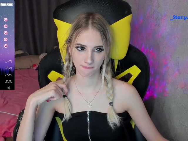 Скриншоты трансляции tyankaaa