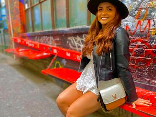 Эротический видеочат StephanieDaniels