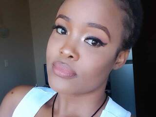 Эротический видеочат stormie955