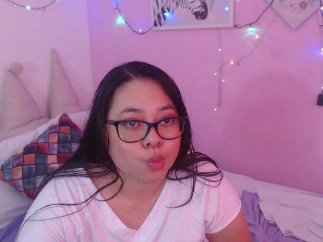 Скриншоты трансляции Strongglizzy