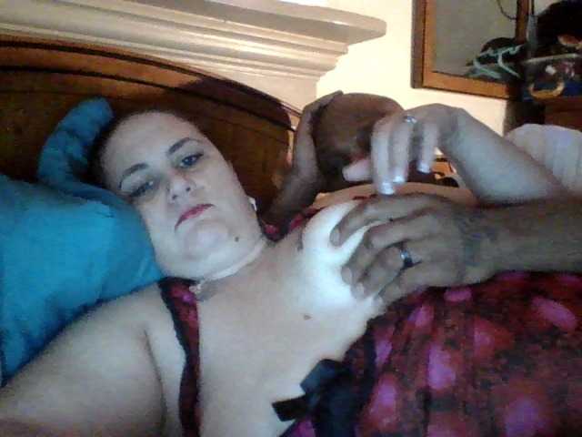 Скриншоты трансляции Suckinnfuckin