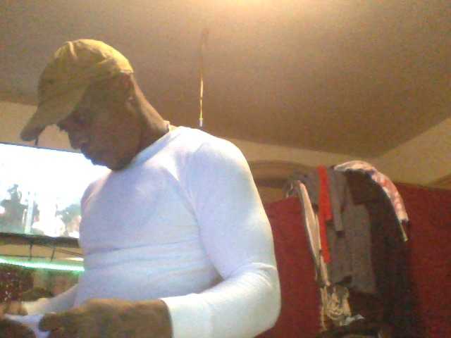 Скриншоты трансляции Suckinnfuckin