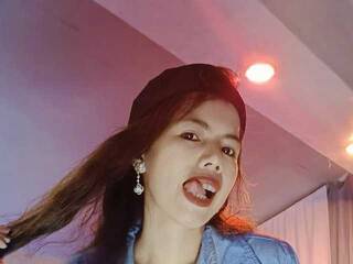 Эротический видеочат SugarBells