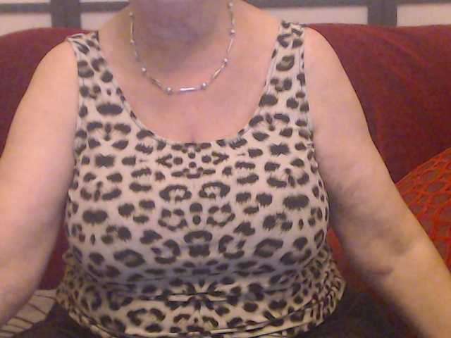 Скриншоты трансляции SugarBoobs