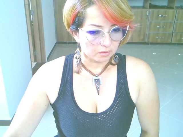 Скриншоты трансляции susancooper