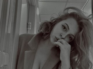 Эротический видеочат CandyMery