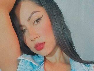 Эротический видеочат sweet-canelita