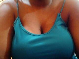 Эротический видеочат Sweet-teyy