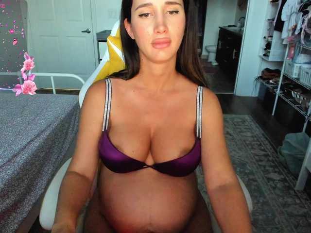 Скриншоты трансляции SweetButtocks