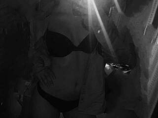 Эротический видеочат sweetkissaa