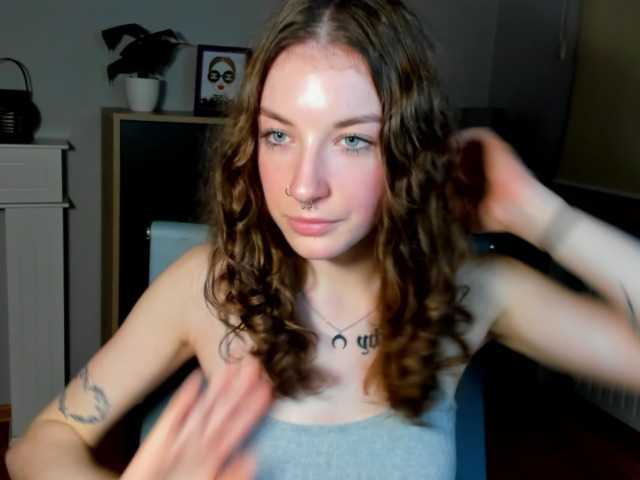 Скриншоты трансляции sweetMadison