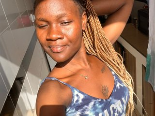 Эротический видеочат Sweetmelody