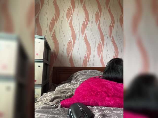 Скриншоты трансляции SweetMilina