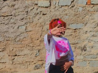 Эротический видеочат Sweetpoison11