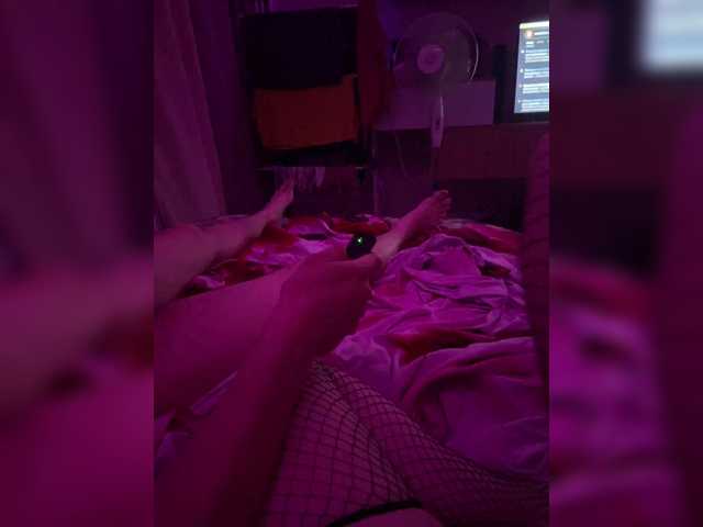 Скриншоты трансляции Sweetsex69