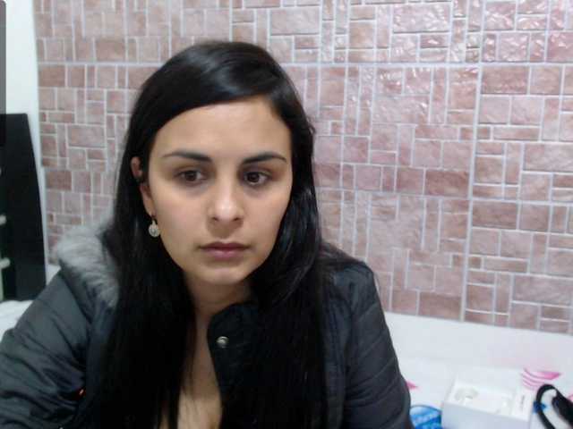 Скриншоты трансляции sweetsofhia