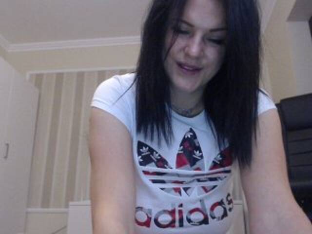 Скриншоты трансляции sweetymony