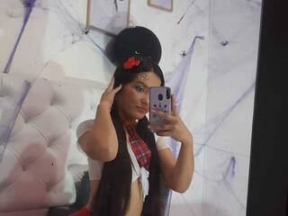 Эротический видеочат TamaraRosy